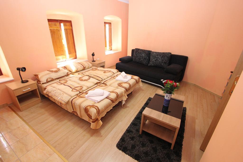 Apartment Stari Grad Требинье Номер фото