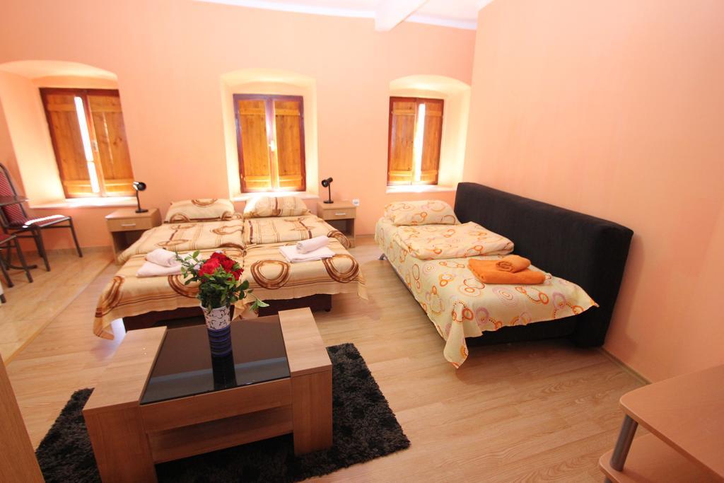 Apartment Stari Grad Требинье Номер фото